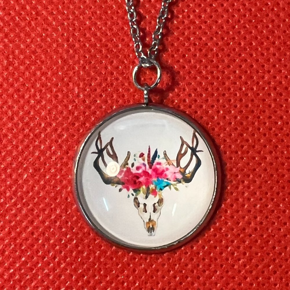 Bohemian Floral Deer Head Silver Tone Pendant Necklace